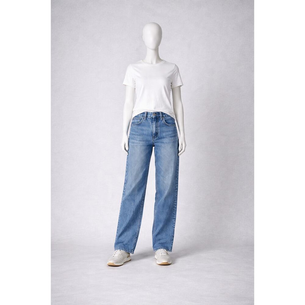Levi’s 551 Relaxed Tapered Jeans Womens 10 Medium Wash Denim made in USA 26x29